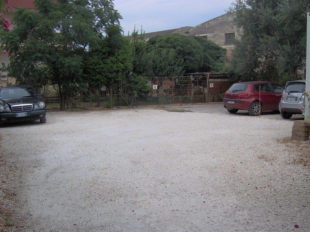 Bed & Breakfast Santa Fara Bari Exterior photo